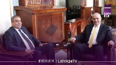 محافظ مصرف ليبيا المركزي يلتقي وزير المواصلات والمستشار المالي للدبيبة
