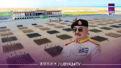 العرض العسكري الضخم