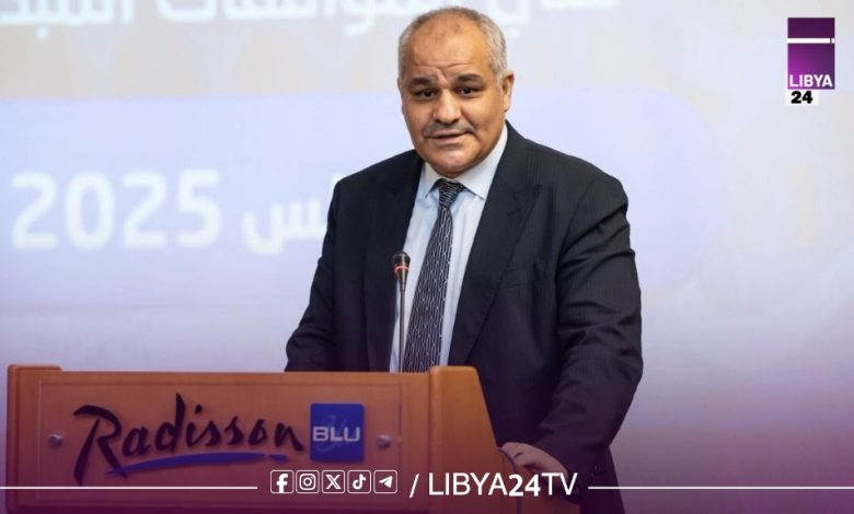 ناجى عيسى محافظ المصرف المركزي