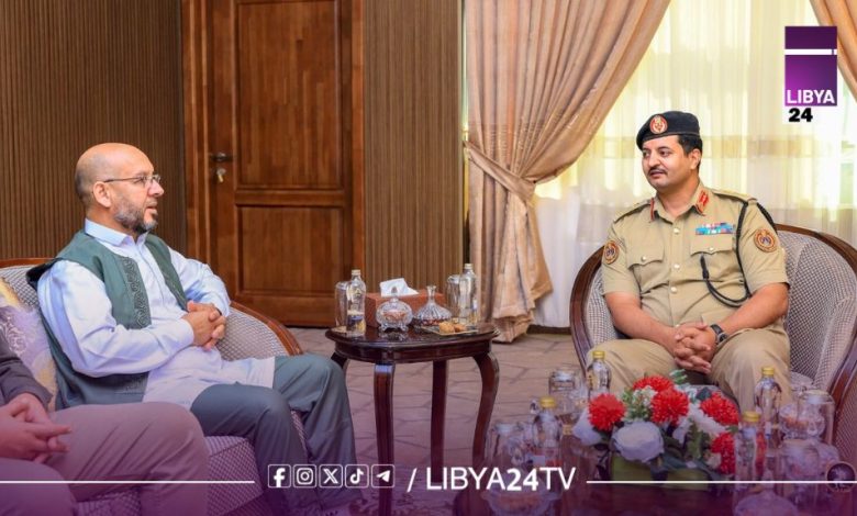 الفريق خالد حفتر يتفق مع قيادات كتائب مصراتة على تشكيل قوة مشتركة