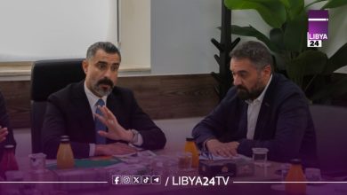 وزير الاتصالات يتابع مع شركات القطاع تنفيذ المشروعات المتوقفة