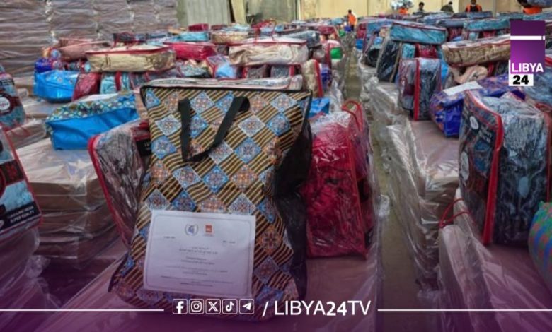 توزيع 800 حصة غذائية على أفراد الجالية السودانية بمدن البيضاء وسوسة وشحات