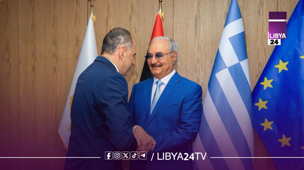 وزير الخارجية اليوناني يعلن التوجه إلى بنغازي للقاء المشير حفتر والمشاركة في افتتاح القنصلية اليونانية الجديدة