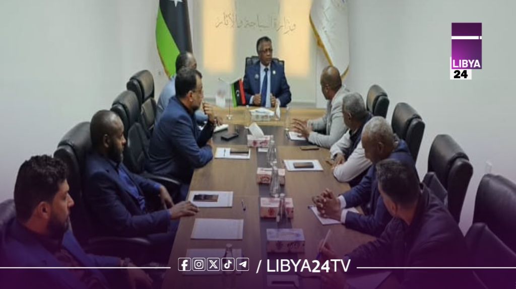 المقومات السياحية في الجنوب محور مباحثات بين وزارة السياحة بالحكومة الليبية وعمداء البلديات