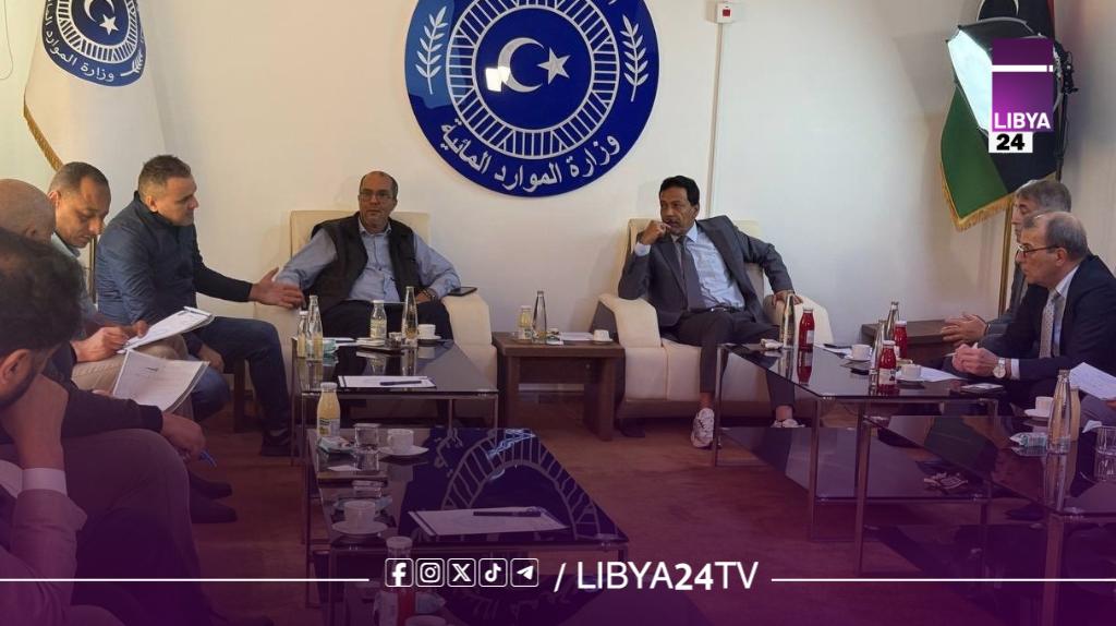 وزارة الموارد المائية بالحكومة الليبية تناقش نع شركة أذرية تنفيذ مشاريع المياه والبنية التحتية