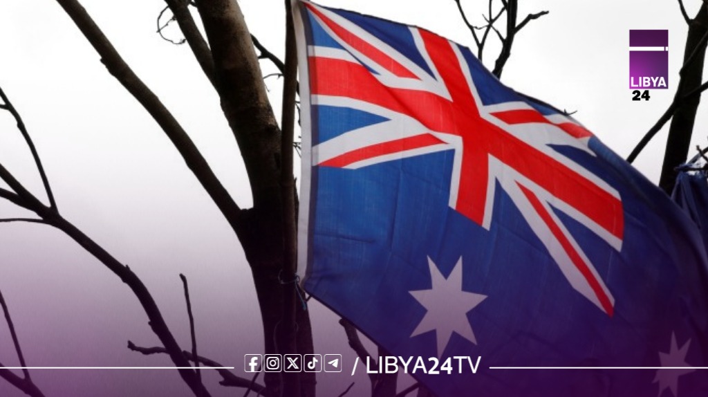 رفع أعلام أستراليا بدلا من بريطانيا عن طريق الخطأ قبيل زيارة الملك تشارلز لواشنطن