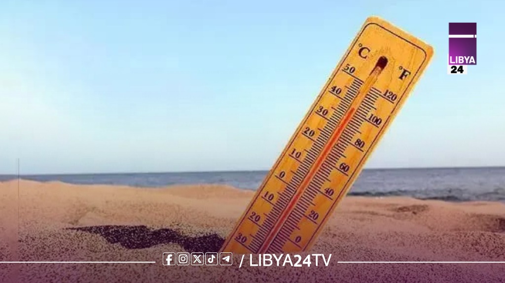 أجواء حارة مع أمطار رعدية على بعض المناطق الغربية